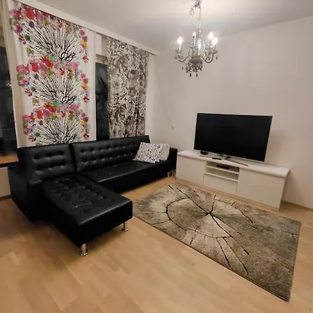 Bright 48m² Lake View דירה